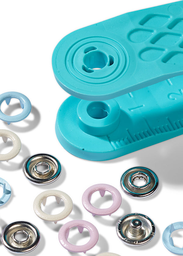 Boîte de 21 boutons pression Jersey 8mm Prym